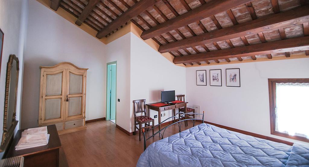 Agriturismo Principe Pio Villa Crespino Exterior photo